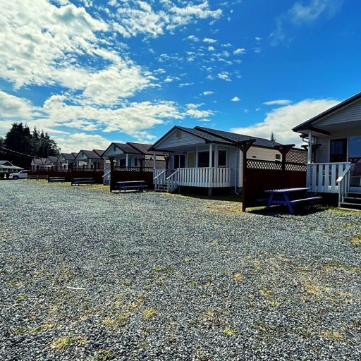 Alert Bay Cabins